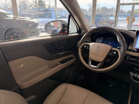 2024 Lincoln Corsair Premiere