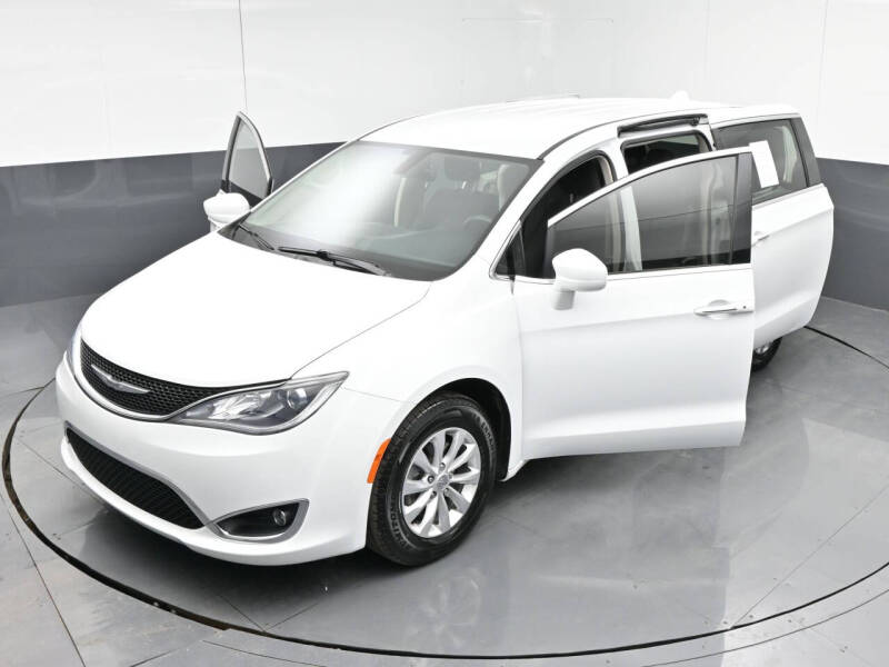 2018 Chrysler Pacifica Touring Plus