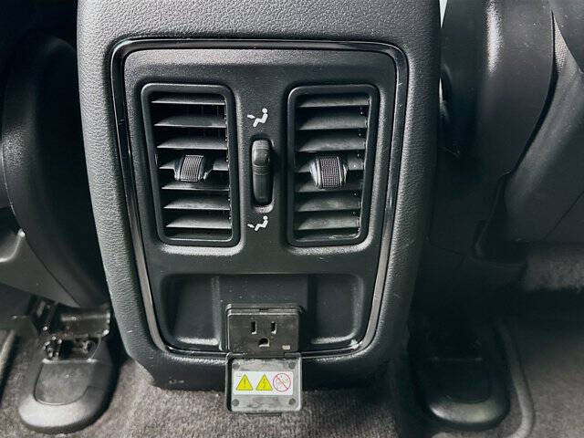 2019 Jeep Grand Cherokee Laredo E