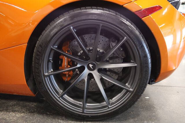 2019 McLaren 720S Performance