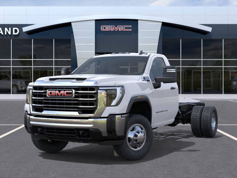 2026 GMC Sierra 3500 HD Chassis Cab