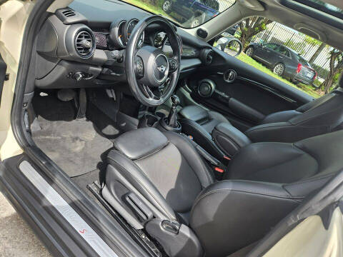 2018 MINI Hardtop 2 Door Cooper S