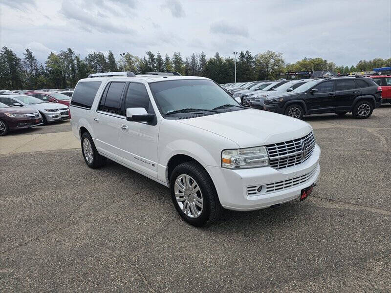 White Platinum Metallic Tri-Coat 2012 Lincoln Navigator L Base 4x4 Base 4dr SUV 2