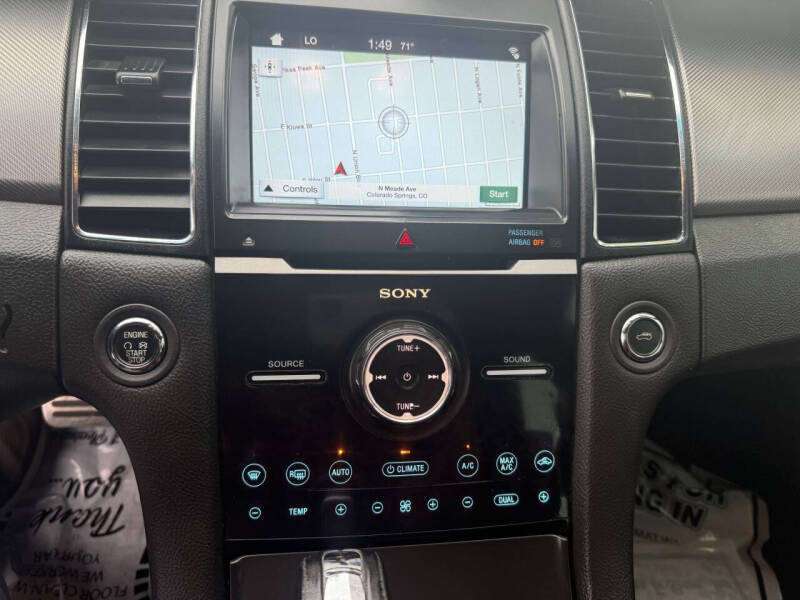 2016 Ford Taurus SHO