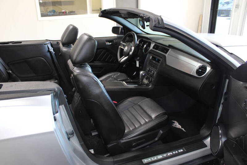 2010 Ford Mustang