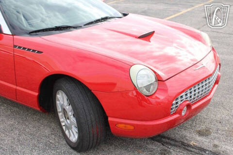 2002 Ford Thunderbird Deluxe