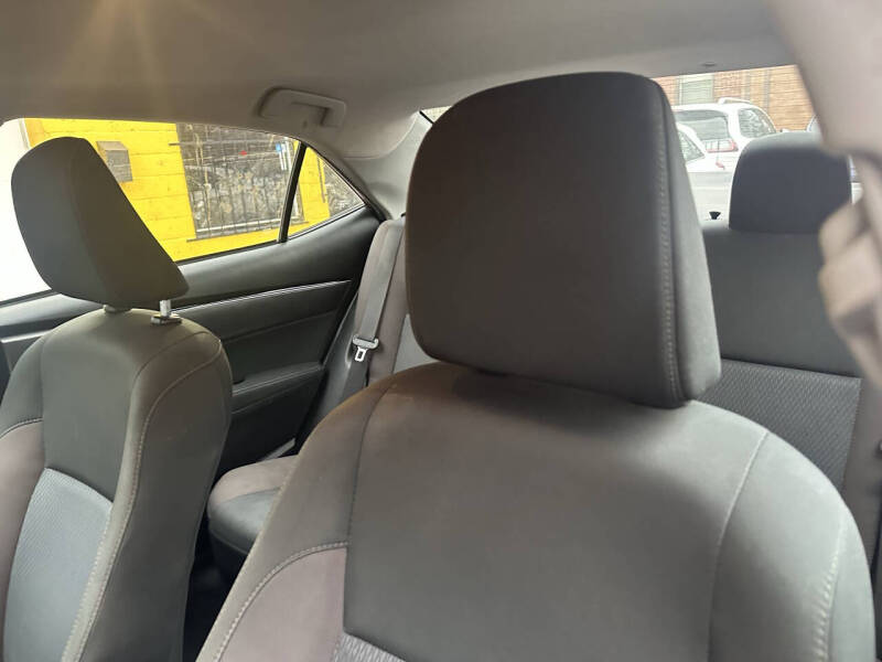 2017 Toyota Corolla LE