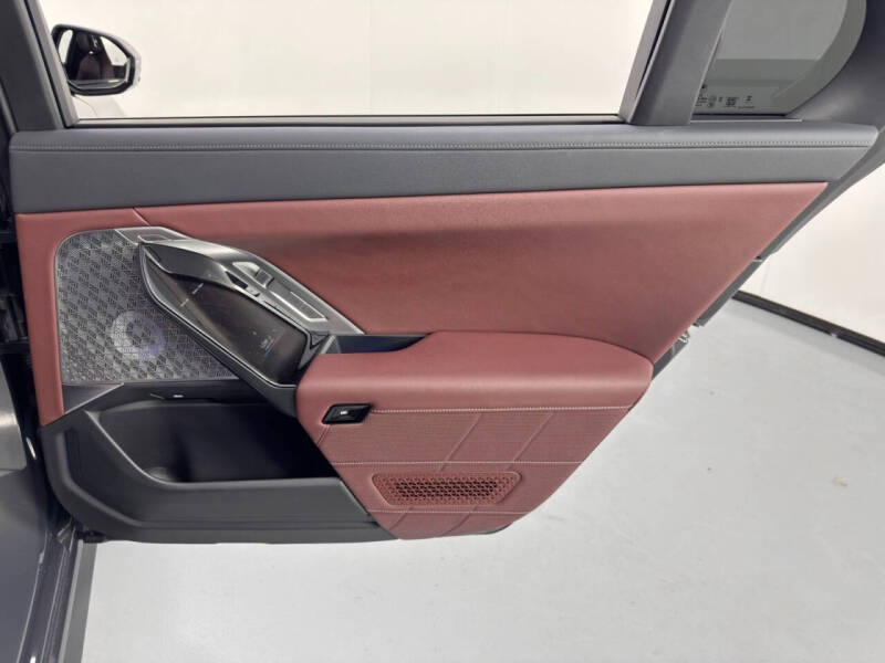 2024 BMW i7 eDrive50