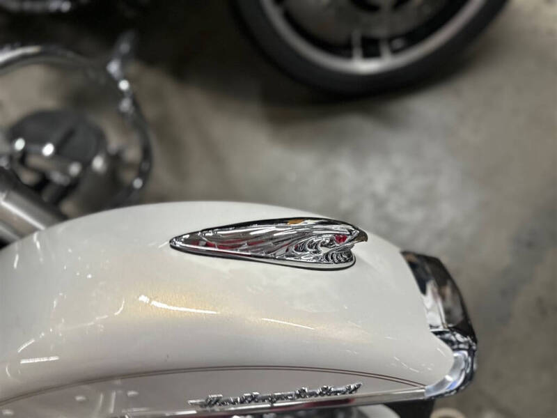 2015 Harley-Davidson FLSTC103