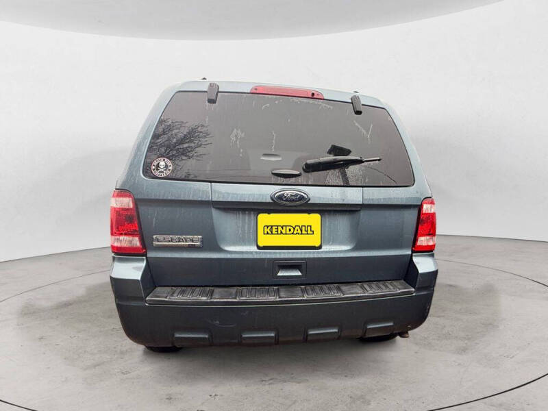 2011 Ford Escape XLT