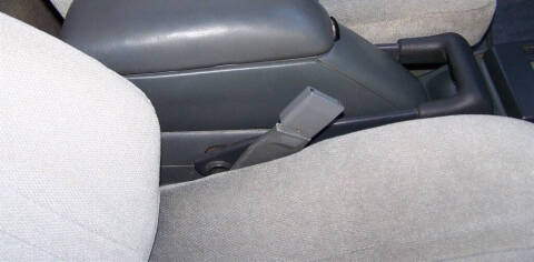 1990 Pontiac Sunbird LE