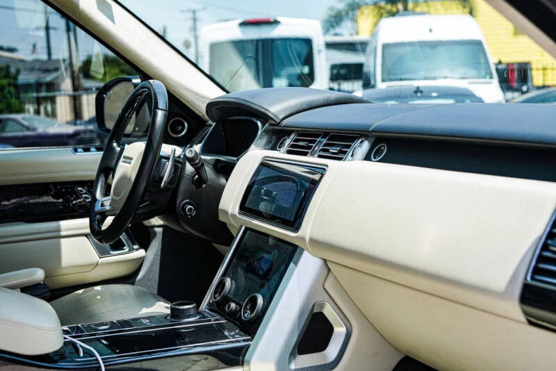 2020 Land Rover Range Rover Autobiography