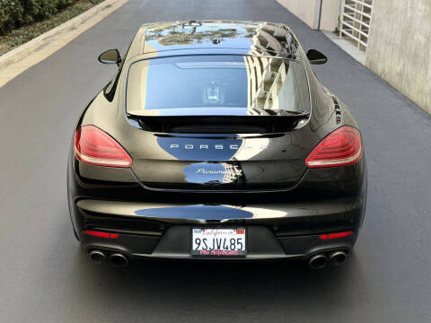 2015 Porsche Panamera