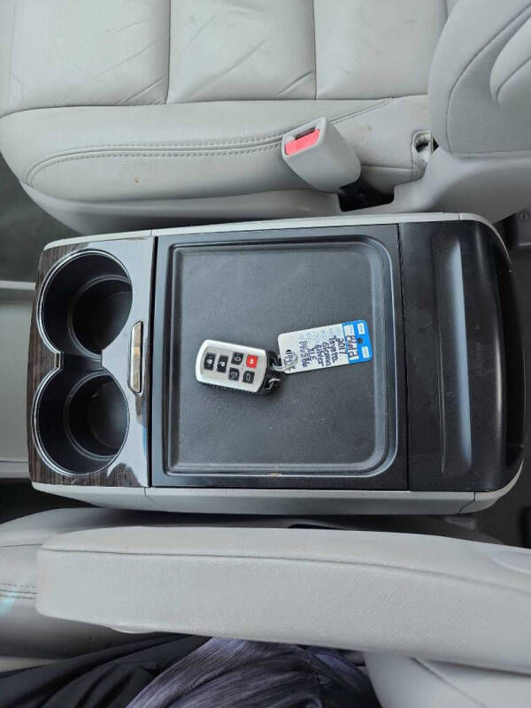 2017 Toyota Sienna XLE 7-Passenger