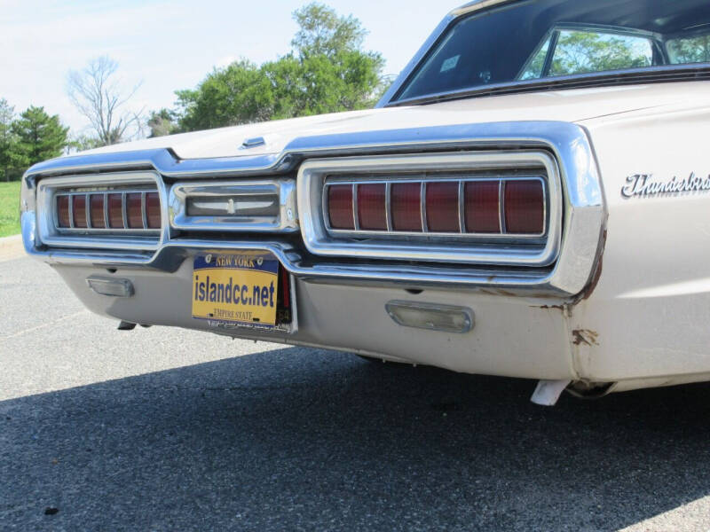 1965 Ford Thunderbird