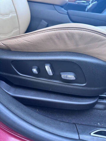 2017 Cadillac XT5 Platinum