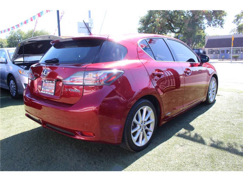 2013 Lexus CT 200h