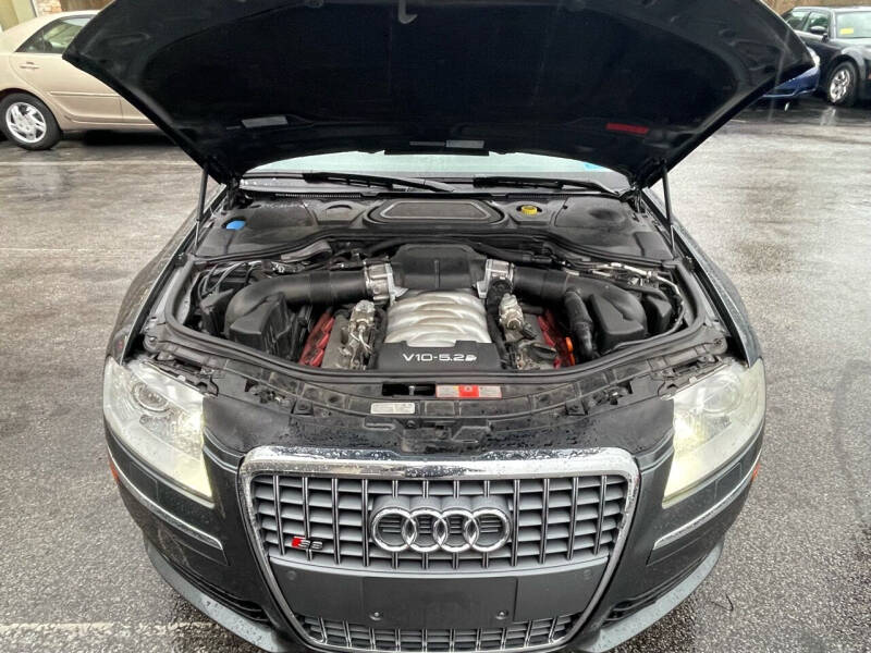 2008 Audi S8 quattro