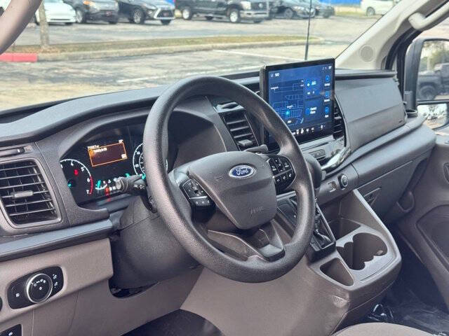 2023 Ford Transit 350 XLT