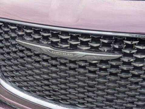 2021 Chrysler 300 Touring