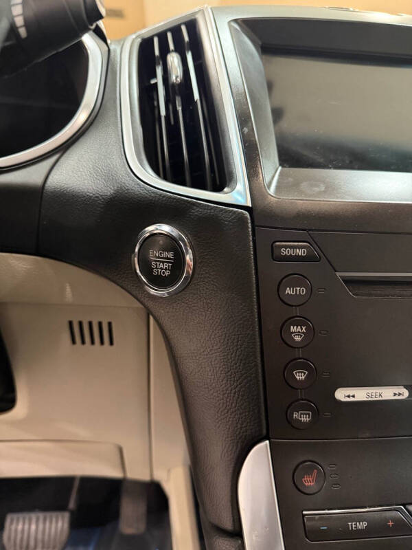2016 Ford Edge Titanium