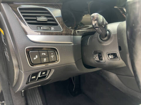 2014 Hyundai Equus Signature