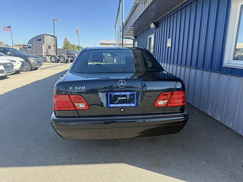 1996 Mercedes-Benz E-Class E 320