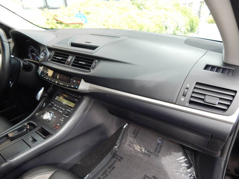 2012 Lexus CT 200h Premium