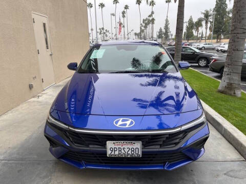 2024 Hyundai Elantra Hybrid Blue