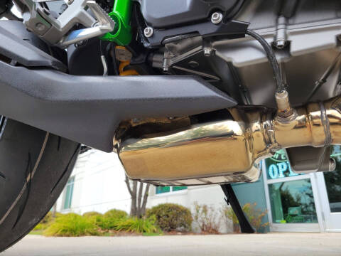 2025 Kawasaki Ninja H2 Carbon ABS