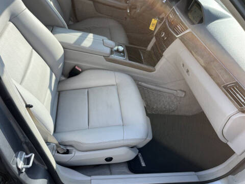 2011 Mercedes-Benz E-Class