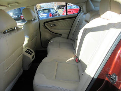 2016 Ford Taurus Limited