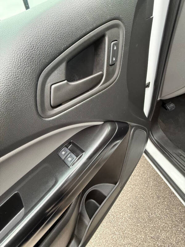 2022 GMC Canyon Elevation Standard