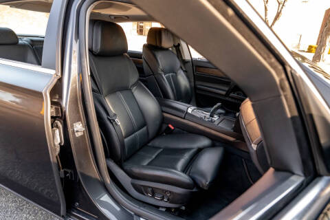 2011 BMW 7 Series 750Li xDrive