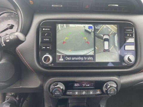 2024 Nissan Kicks SR