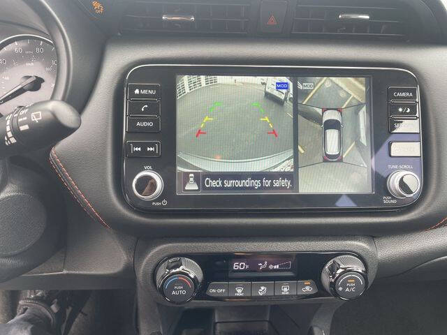 2024 Nissan Kicks SR