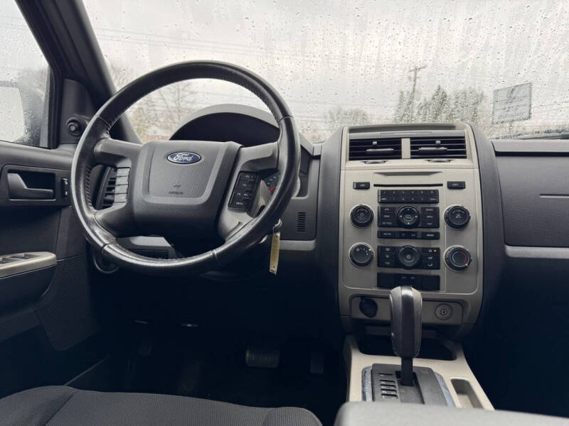 2009 Ford Escape XLT