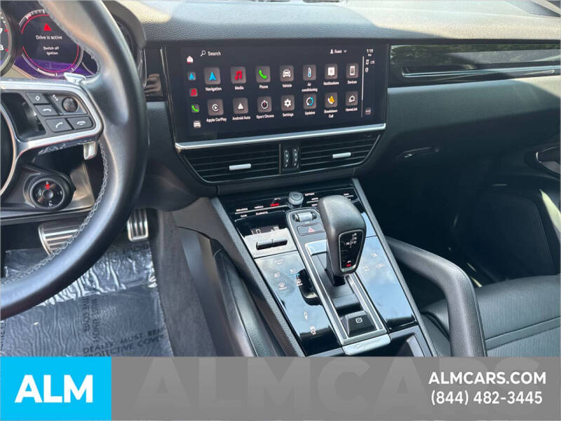 2022 Porsche Cayenne