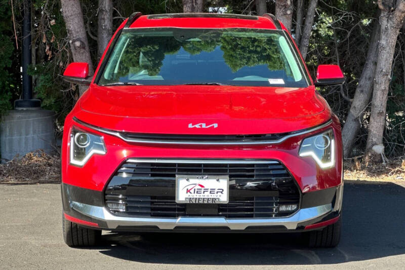 2025 Kia Niro EX Touring