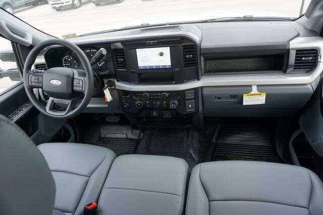 2026 Ford F-350 Super Duty XL