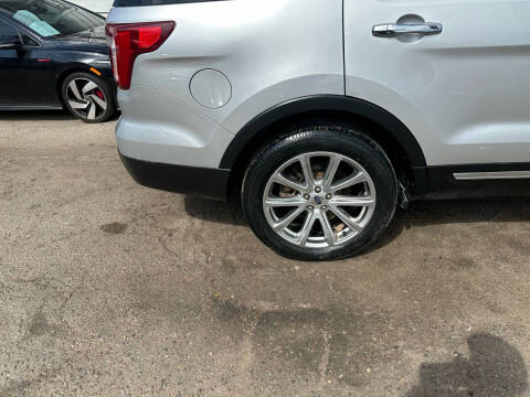 2017 Ford Explorer Limited