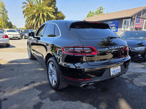 2015 Porsche Macan S