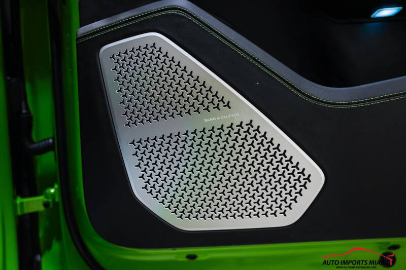 2022 Lamborghini Urus