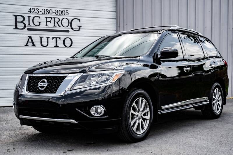 2013 Nissan Pathfinder for sale at Big Frog Auto in Cleveland TN