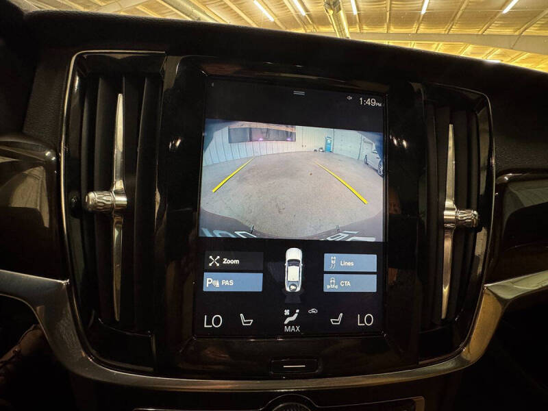 2018 Volvo S90 T5 Momentum