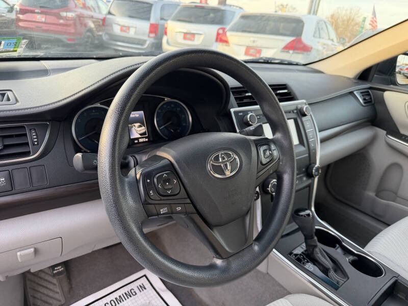 2016 Toyota Camry XSE