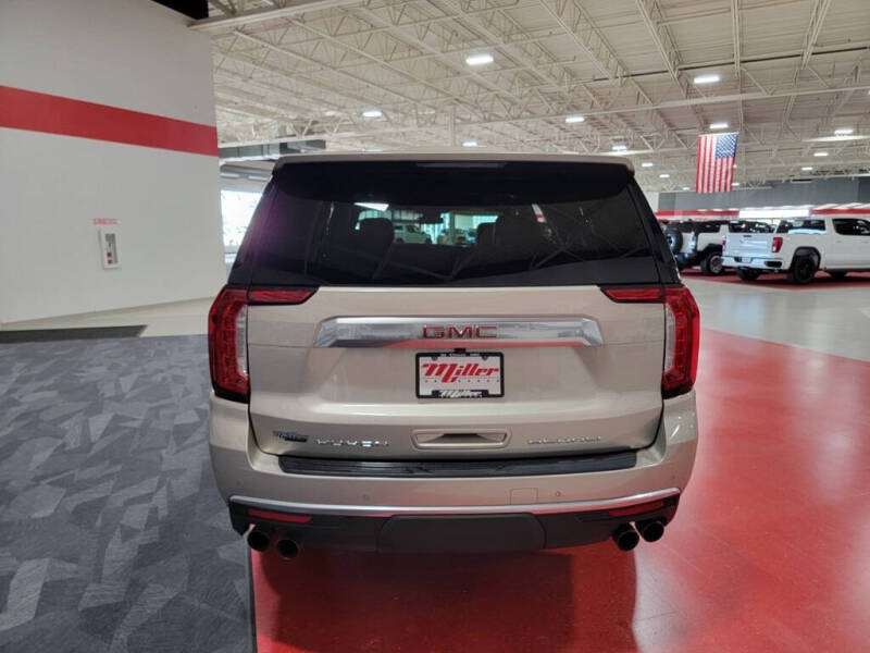 2024 GMC Yukon XL Denali