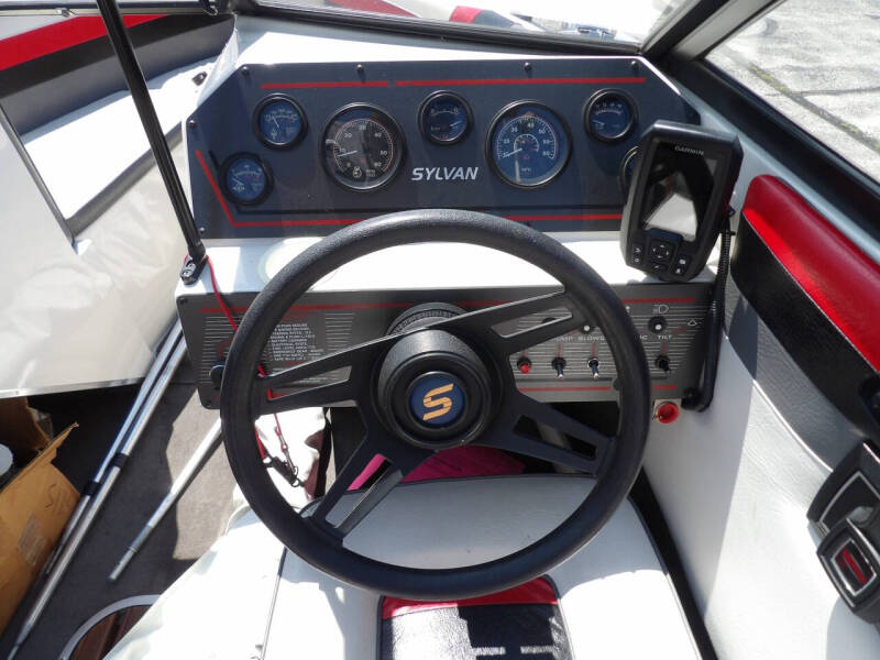 1990 Sylvan n/a