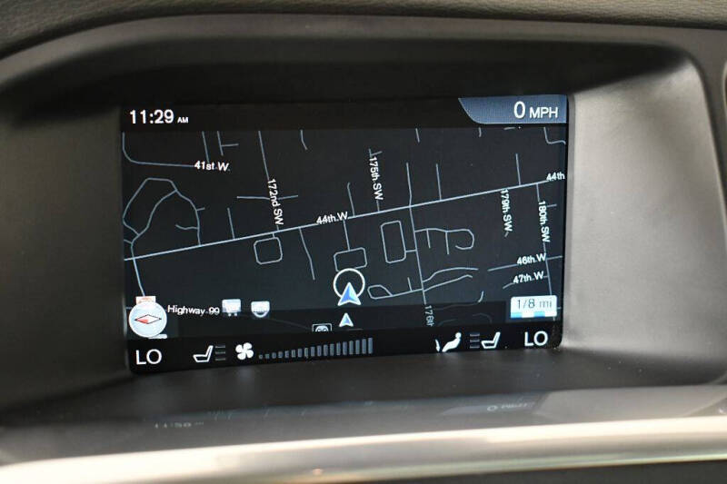 2015 Volvo V60 Cross Country T5