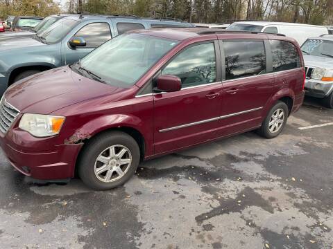 2009 Chrysler Town and Country for sale at Continental Auto Sales in Ramsey MN
